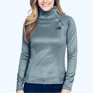 North Face Pull Over Fleece
